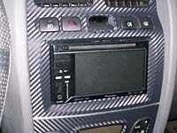 Фотография установки магнитолы Pioneer AVH-P3200BT в Hyundai Santa Fe Classic